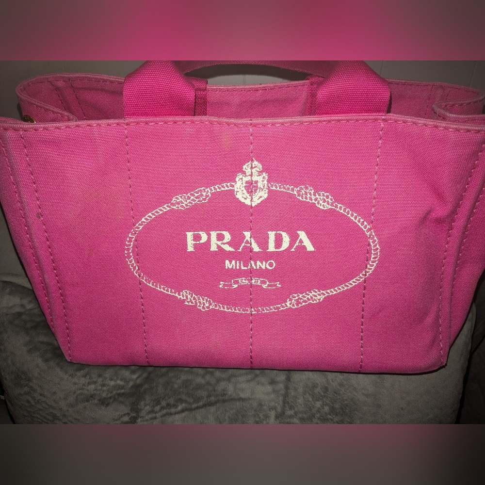 Prada Canapa Hot pink 🩷